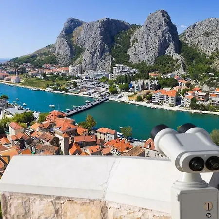Lux Lägenhet Omiš